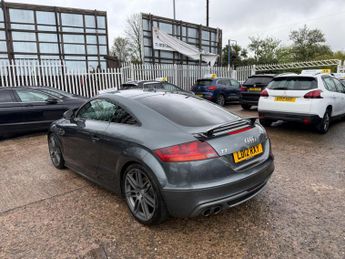 Audi TT 2.0 TDI Black Edition S Tronic quattro Euro 5 3dr