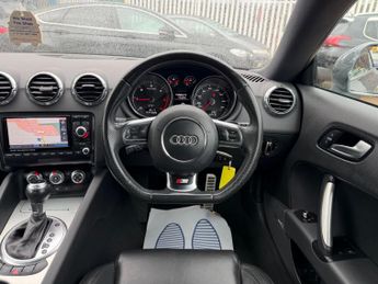 Audi TT 2.0 TDI Black Edition S Tronic quattro Euro 5 3dr