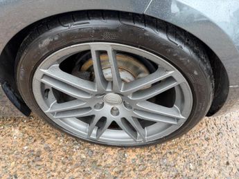 Audi TT 2.0 TDI Black Edition S Tronic quattro Euro 5 3dr