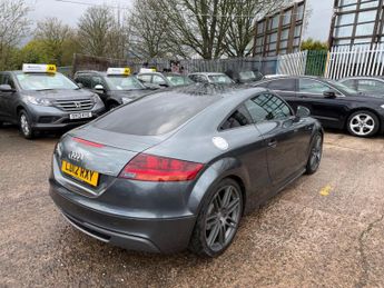 Audi TT 2.0 TDI Black Edition S Tronic quattro Euro 5 3dr