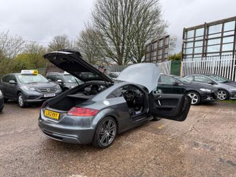 Audi TT 2.0 TDI Black Edition S Tronic quattro Euro 5 3dr