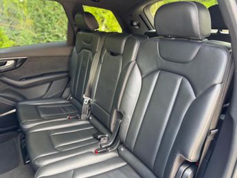 Audi Q7 3.0 TDI V6 50 Black Edition Tiptronic quattro Euro 6 (s/s) 5dr