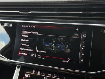 Audi Q7 3.0 TDI V6 50 Black Edition Tiptronic quattro Euro 6 (s/s) 5dr