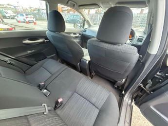 Toyota Auris 1.6 VVT-i T3 5dr