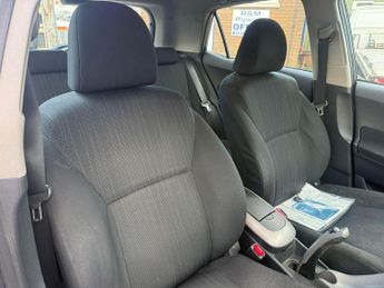 Toyota Auris 1.6 VVT-i T3 5dr