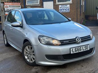 Volkswagen Golf TDi 1.6 TDI BlueMotion Euro 5 (s/s) 5dr