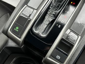 Honda Civic 1.0 VTEC Turbo SR CVT Euro 6 (s/s) 5dr