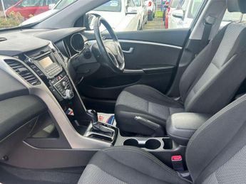 Hyundai i30 1.6 CRDi Active Auto Euro 5 5dr