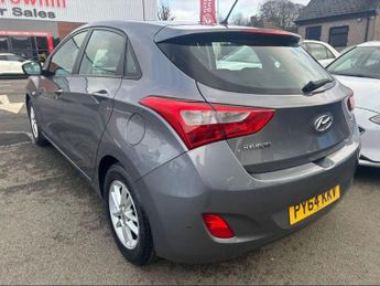 Hyundai i30 1.6 CRDi Active Auto Euro 5 5dr