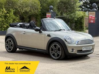 MINI Convertible 1.6 Cooper Auto Euro 4 2dr