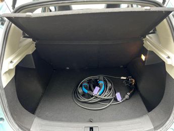 MG MG ZS 44.5kWh Exclusive Auto 5dr