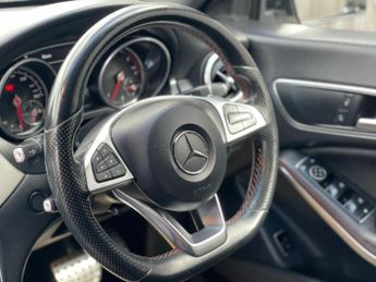 Mercedes-Benz CLA 2.1 CLA220d AMG Line Coupe 7G-DCT 4MATIC Euro 6 (s/s) 4dr