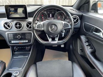 Mercedes-Benz CLA 2.1 CLA220d AMG Line Coupe 7G-DCT 4MATIC Euro 6 (s/s) 4dr
