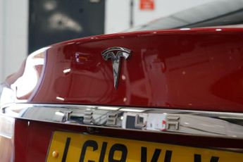Tesla Model S 75D (Dual Motor) Hatchback 5dr Electric Auto 4WD (328 bhp)