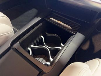 Tesla Model S 75D (Dual Motor) Hatchback 5dr Electric Auto 4WD (328 bhp)