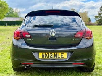 Vauxhall Astra 2.0 CDTi SRi VX Line Auto Euro 5 5dr