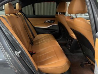 BMW 3 Series 3.0 330d M Sport Auto Euro 6 (s/s) 4dr