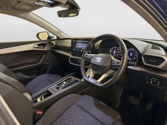 SEAT Leon 1.4 eHybrid 12.8kWh FR Hatchback 5dr Petrol Plug-in Hybrid DSG E
