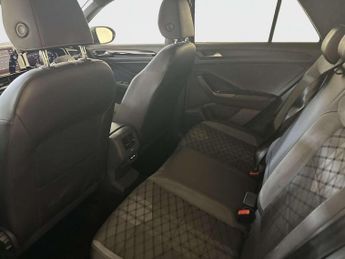Volkswagen T-Roc 1.5 TSI R-Line SUV 5dr Petrol Manual Euro 6 (s/s) (150 ps)