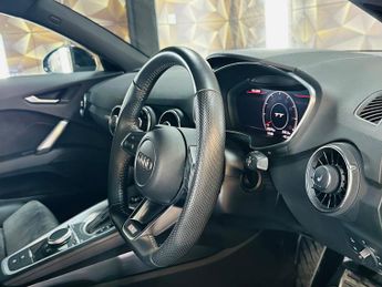 Audi TT 2.0 TFSI 40 Black Edition S Tronic Euro 6 (s/s) 3dr