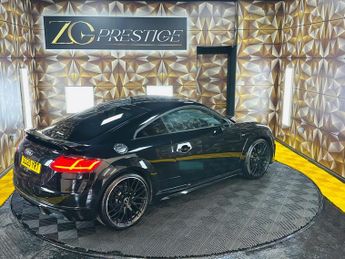 Audi TT 2.0 TFSI 40 Black Edition S Tronic Euro 6 (s/s) 3dr