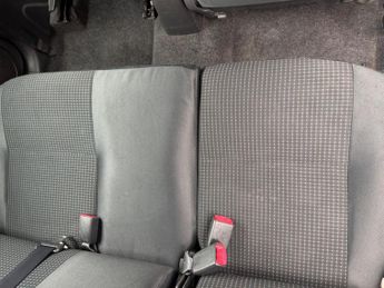 Suzuki Swift 1.5 GLX 5dr