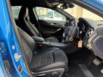 Mercedes-Benz GLA 2.1 GLA220d AMG Line (Premium) 7G-DCT 4MATIC Euro 6 (s/s) 5dr