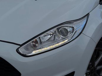 Ford Fiesta 1.0T EcoBoost ST-Line Euro 6 (s/s) 3dr