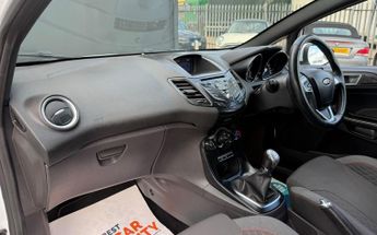 Ford Fiesta 1.0T EcoBoost ST-Line Euro 6 (s/s) 3dr