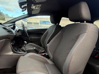 Ford Fiesta 1.0T EcoBoost ST-Line Euro 6 (s/s) 3dr