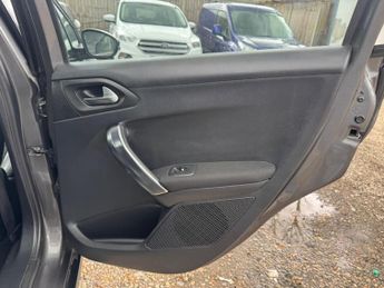 Peugeot 2008 1.2 PureTech Allure EAT Euro 6 (s/s) 5dr