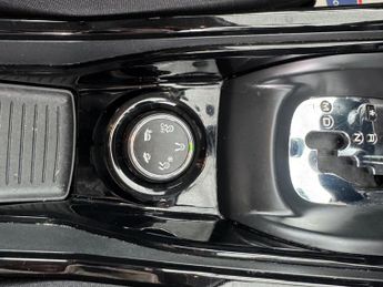 Peugeot 2008 1.2 PureTech Allure EAT Euro 6 (s/s) 5dr