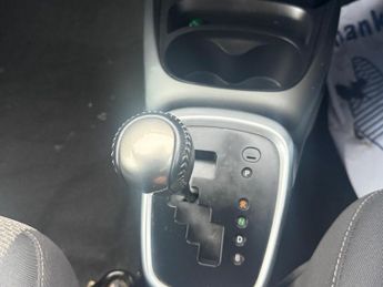Toyota Yaris 1.5 VVT-h Icon E-CVT Euro 6 5dr