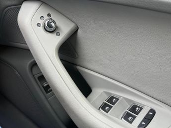 Audi A6 Avant 3.0 TDI V6 SE S Tronic quattro Euro 5 (s/s) 5dr