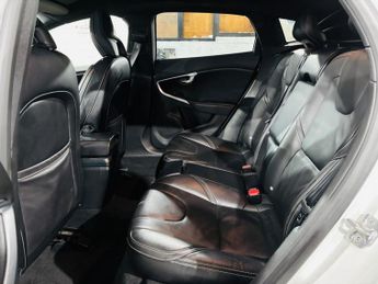 Volvo V40 1.5 T2 R-Design Pro Auto Euro 6 (s/s) 5dr