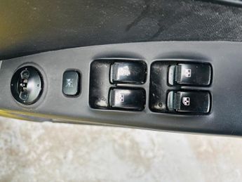 Kia Picanto 1.1 3 5dr