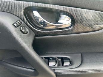 Nissan X-Trail 2.0 dCi Tekna XTRON 4WD Euro 6 (s/s) 5dr