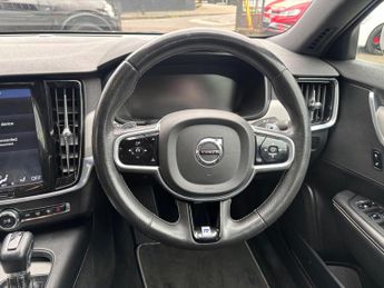 Volvo S90 2.0 D4 R-Design Auto Euro 6 (s/s) 4dr