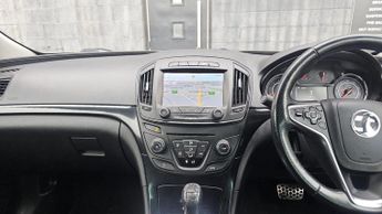 Vauxhall Insignia 2.0 CDTi SRi Nav Auto Euro 5 5dr