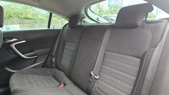 Vauxhall Insignia 2.0 CDTi SRi Nav Auto Euro 5 5dr