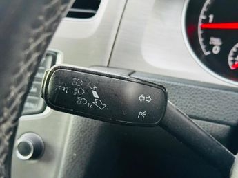 Volkswagen Golf 1.6 TDI BlueMotion Tech SE Euro 5 (s/s) 5dr