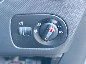 SEAT Leon 1.6 TDI Ecomotive CR SE Copa Euro 5 (s/s) 5dr