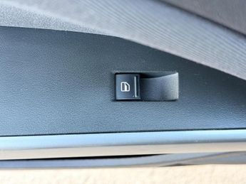 SEAT Leon 1.6 TDI Ecomotive CR SE Copa Euro 5 (s/s) 5dr