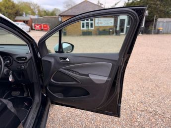 Vauxhall Crossland X 1.2 Turbo Elite Nav Auto Euro 6 (s/s) 5dr