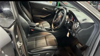 Mercedes-Benz CLA 2.1 CLA200d Sport Coupe 7G-DCT Euro 6 (s/s) 4dr