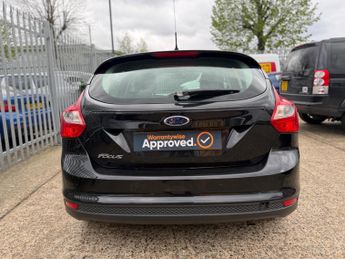 Ford Focus 1.6 Zetec Powershift Euro 5 5dr