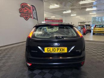 Ford Focus 1.6 Zetec S 5dr