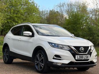 Nissan Qashqai 1.2 DIG-T N-Connecta XTRON Euro 6 (s/s) 5dr