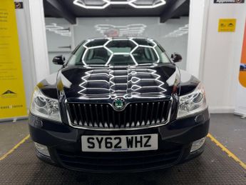 SKODA OCTAVIA 2.0 TDI Laurin & Klement DSG Euro 5 5dr