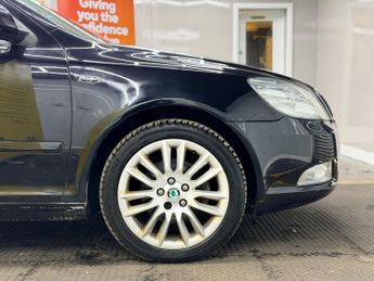 SKODA OCTAVIA 2.0 TDI Laurin & Klement DSG Euro 5 5dr